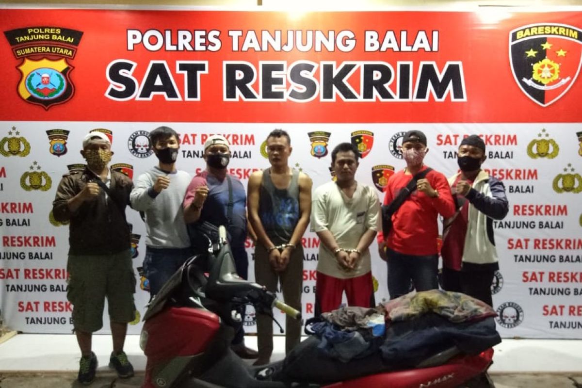 Polres Tanjung Balai ringkus dua pelaku pencurian sepeda motor