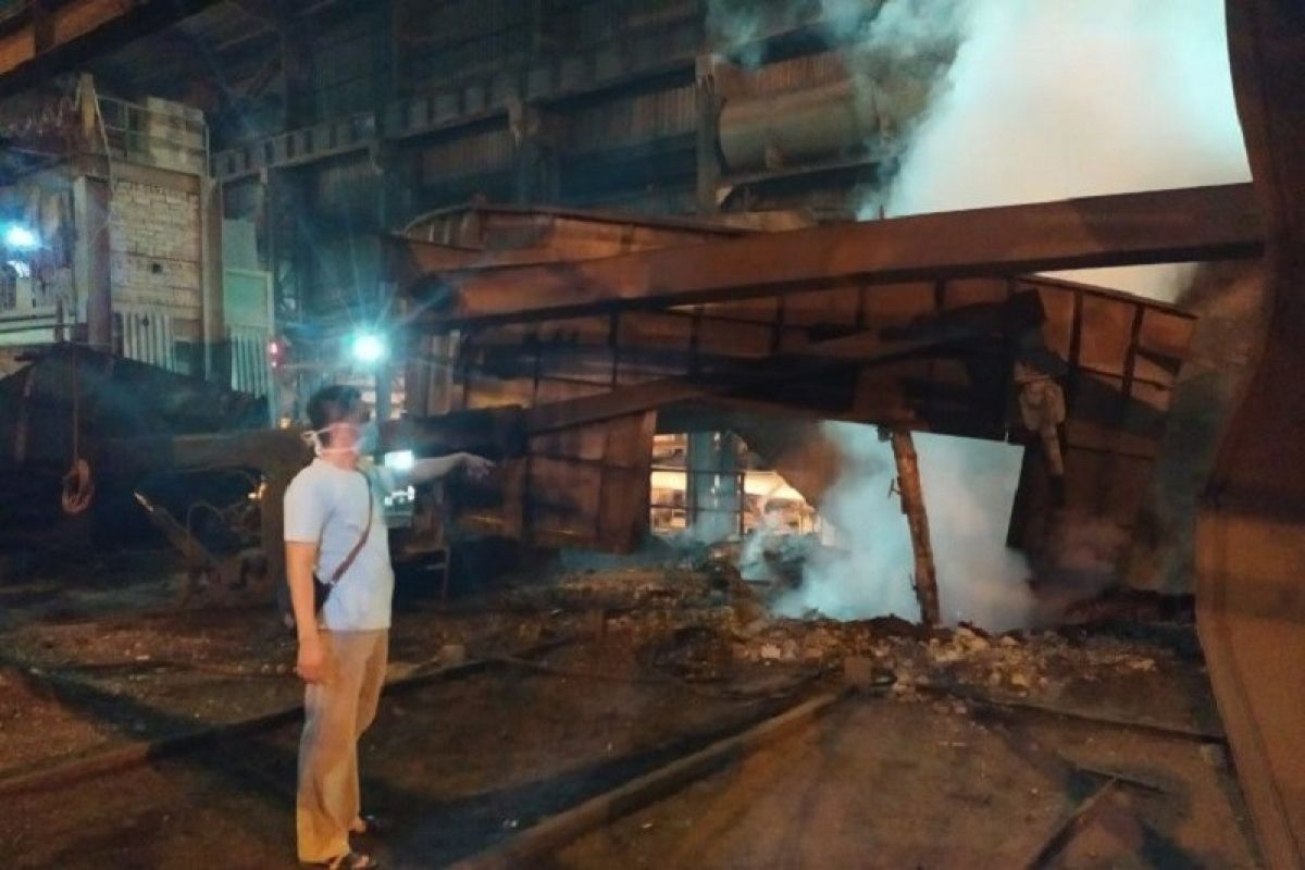 Polisi selidiki ledakan pabrik pelebur baja di Kampar Minggu malam