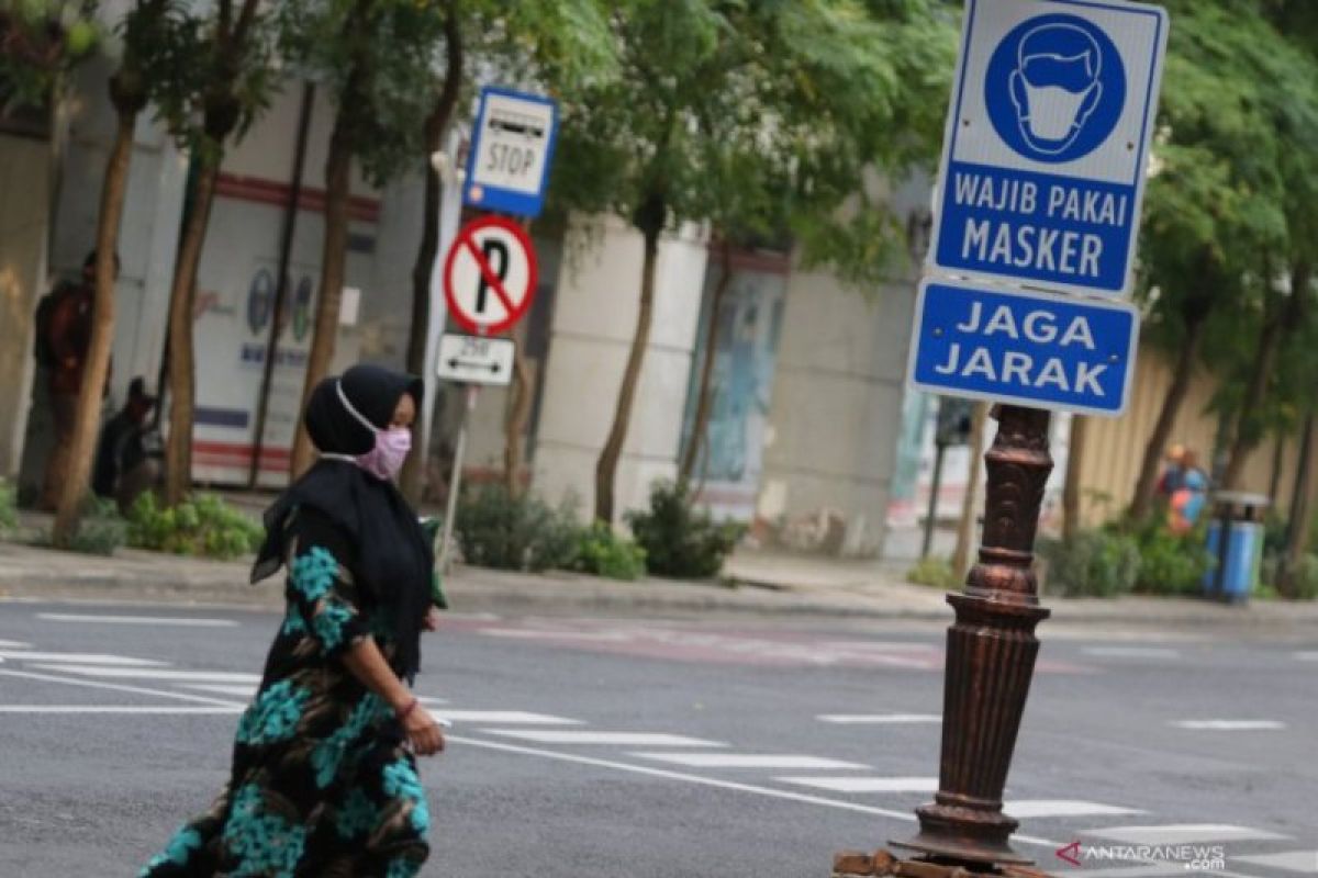 Masa transisi normal baru Surabaya Raya berlangsung 14 hari