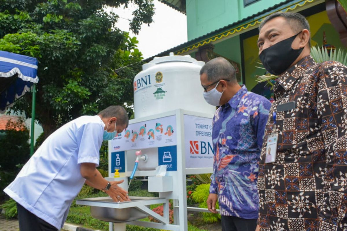 Pemkot Yogyakarta kembali terima bantuan alat cuci tangan portabel