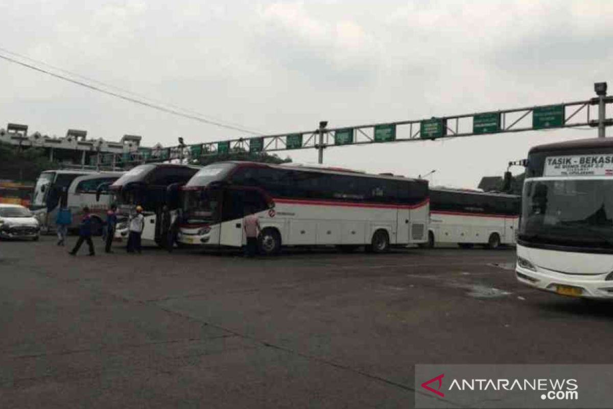 Terminal Bekasi mulai operasikan empat rute bus AKDP