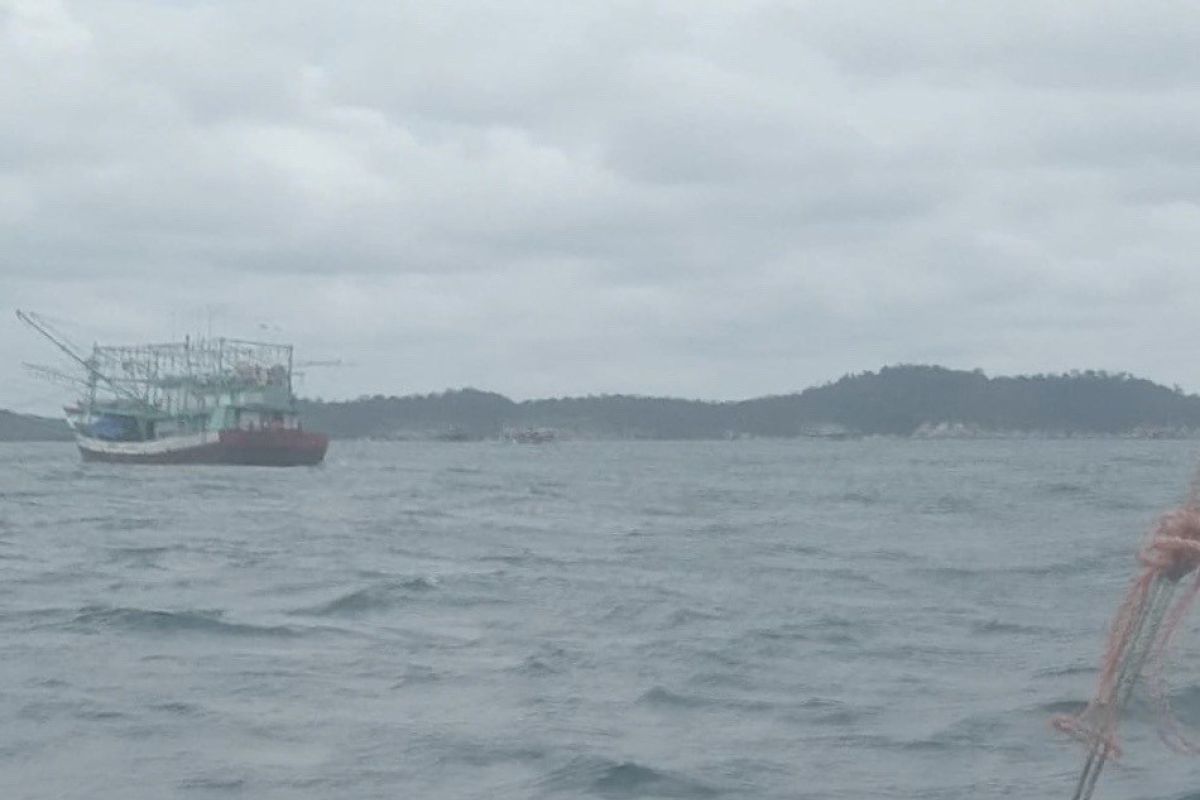 Ratusan kapal pukat mayang meresahkan nelayan pesisir Bintan