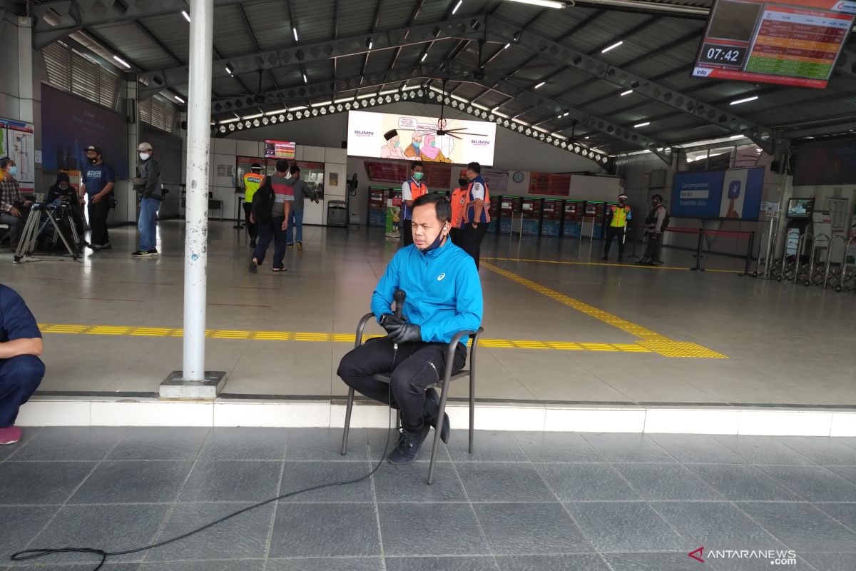 Bima Arya: Antrean penumpang KRL di Stasiun Bogor sudah lebih cair hari ini