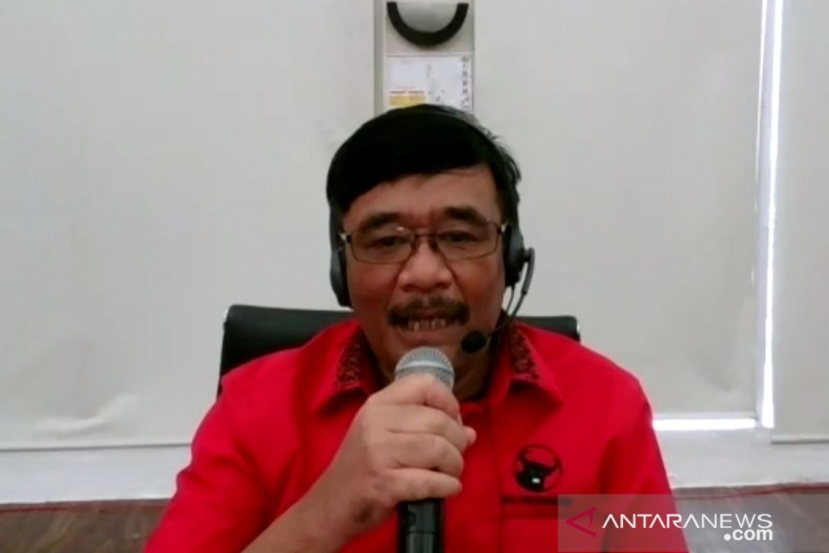 Hadapi pandemi COVID-19, Djarot sebut kader PDIP ditantang berinovasi