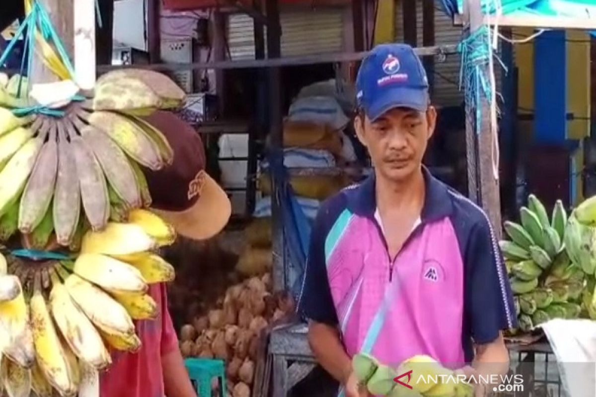 Pedagang pisang ikhlas menerima pembatalan haji akibat COVID-19