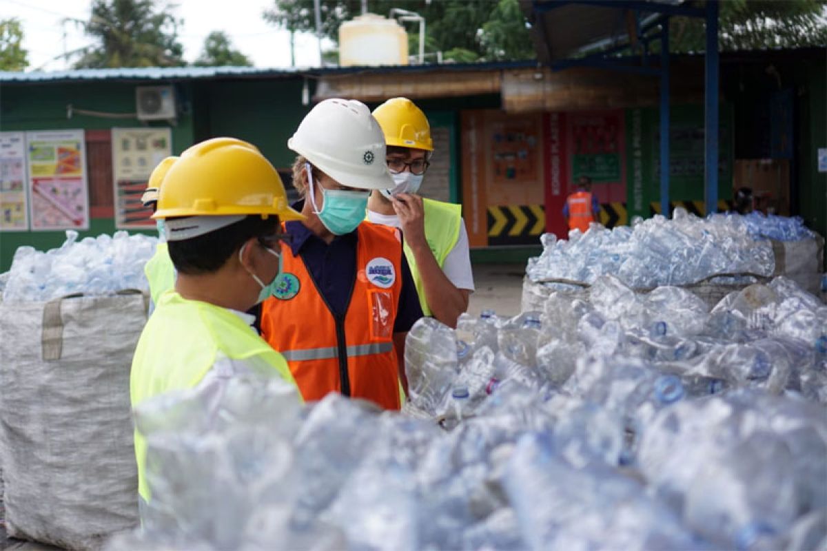 Raih Penghargaan, Penarikan Kembali Sampah Botol Plastik DANONE-AQUA Naik Jadi 12 Ribu Ton