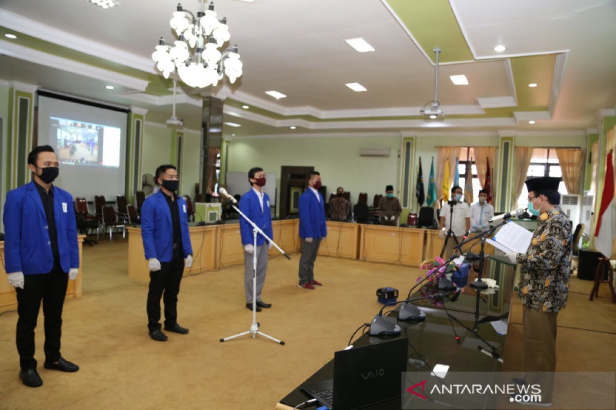 Rektor UIN Antasari lantik pengurus senat dan dewan eksekutif mahasiswa