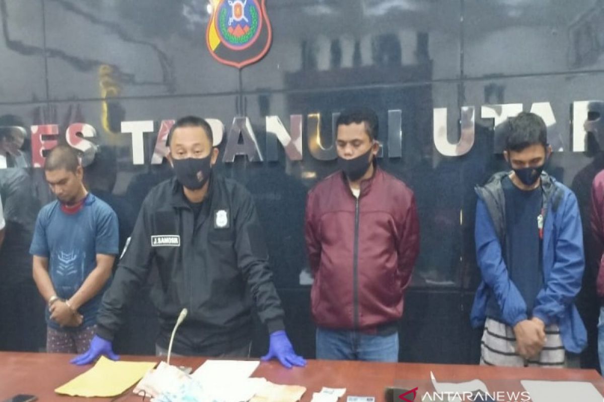 Atas laporan warga, dua buronan BNN kasus 55 Kg sabu diringkus di Taput