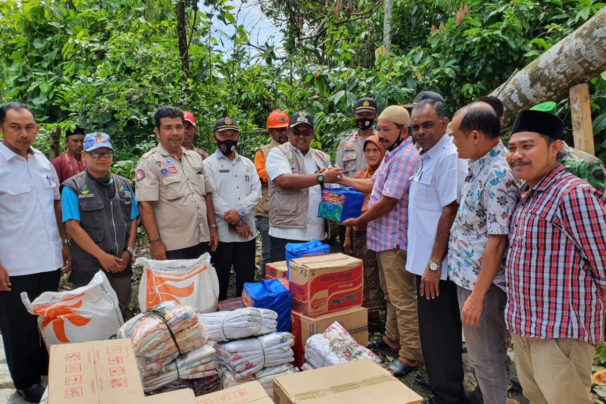 Pemkab Aceh Utara salurkan bantuan untuk korban angin kencang