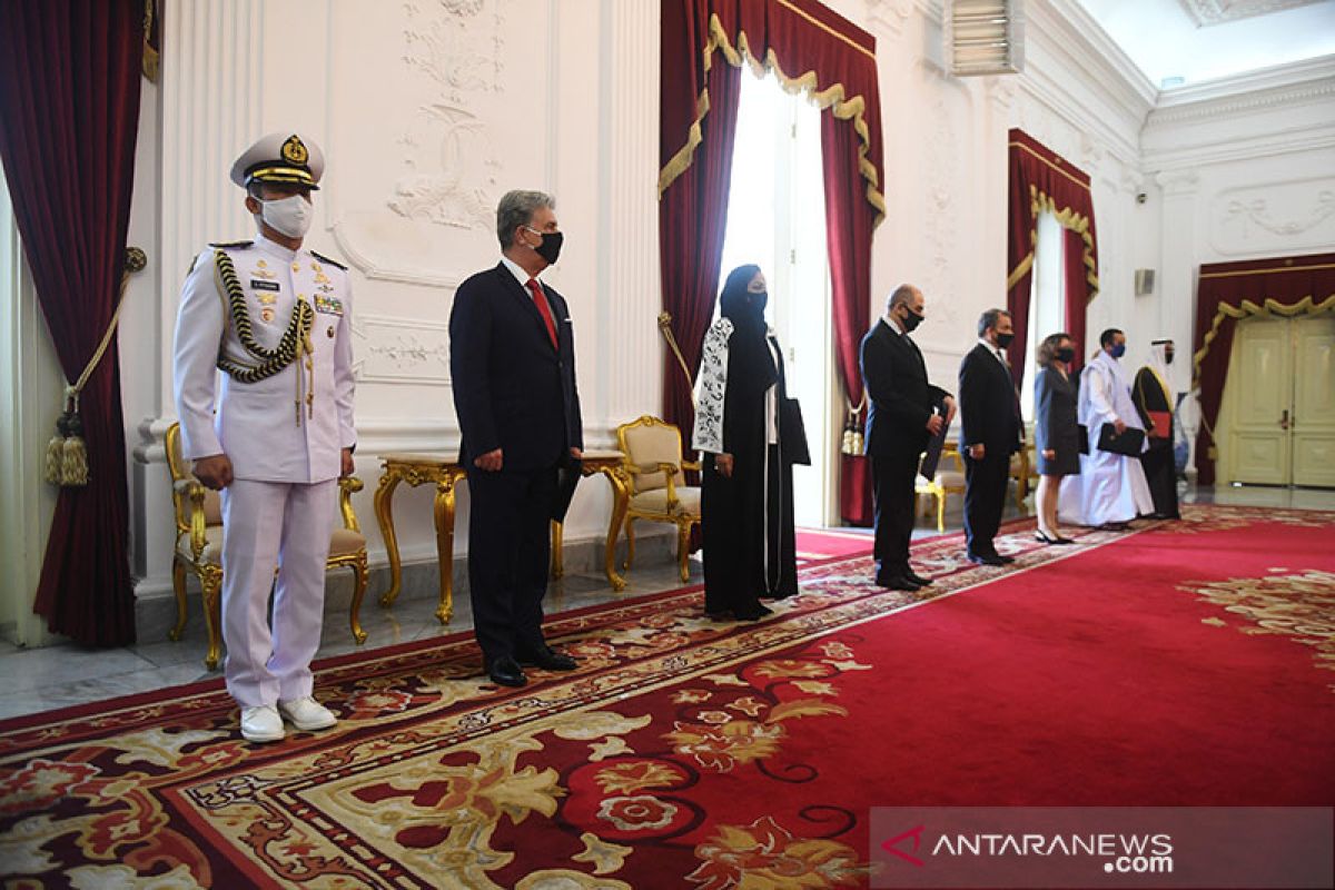 Presiden Jokowi terima surat kepercayaan 7 duta besar negara sahabat