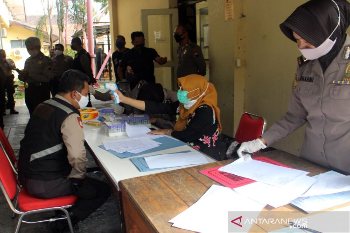 350 anggota Polresta Surakarta dinyatakan negatif COVID-19