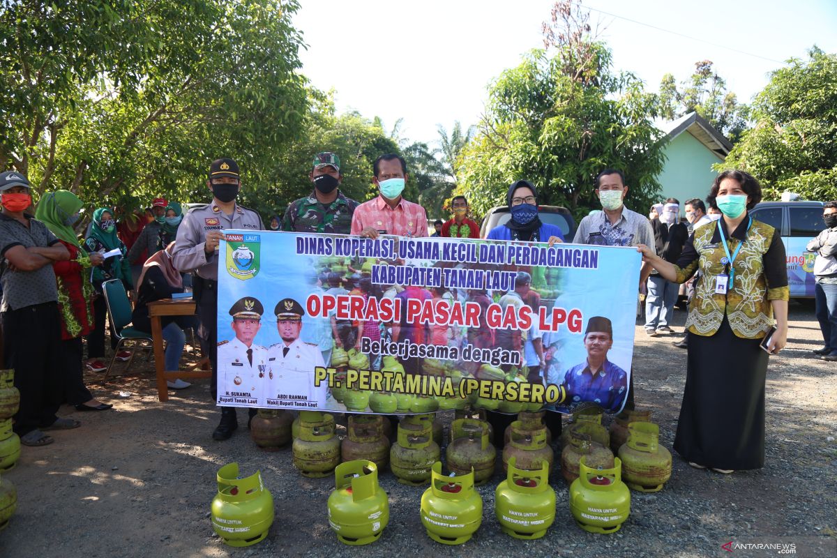 Pemkab gelar operasi pasar gas LPG tiga kilogram di Kecamatan Batu Ampar