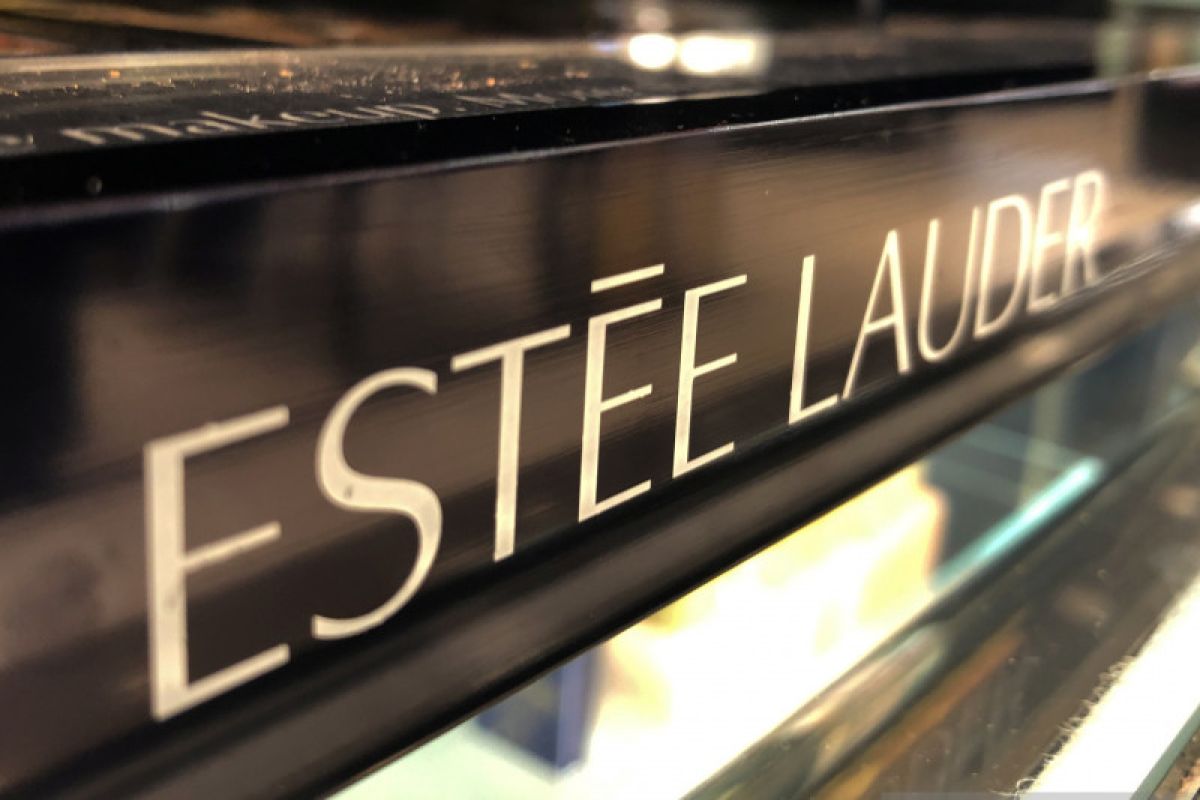 Estee Lauder janji akan rekrut lebih banyak karyawan kulit hitam