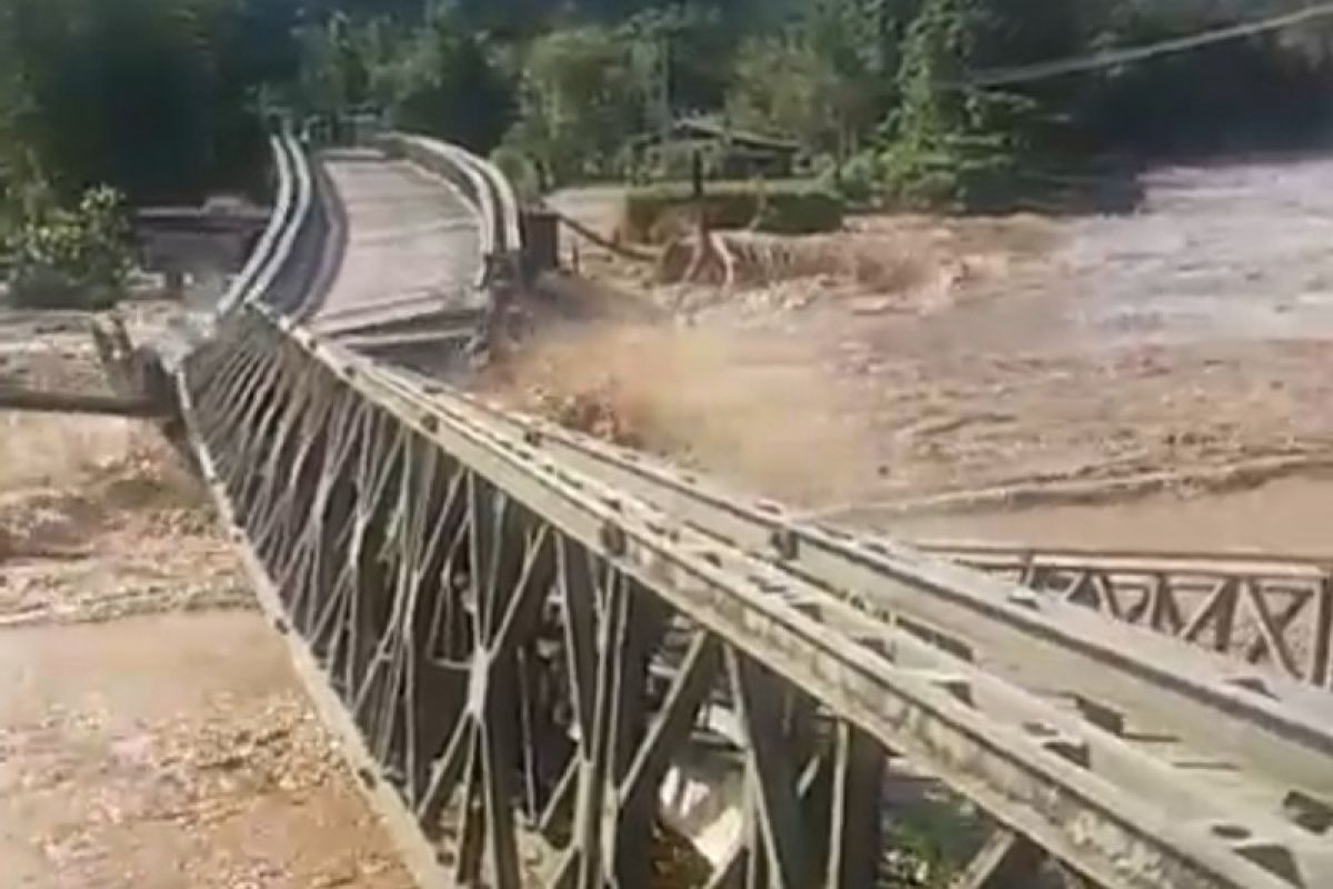 Rumah dan fasum di Bone Bolango diterjang banjir