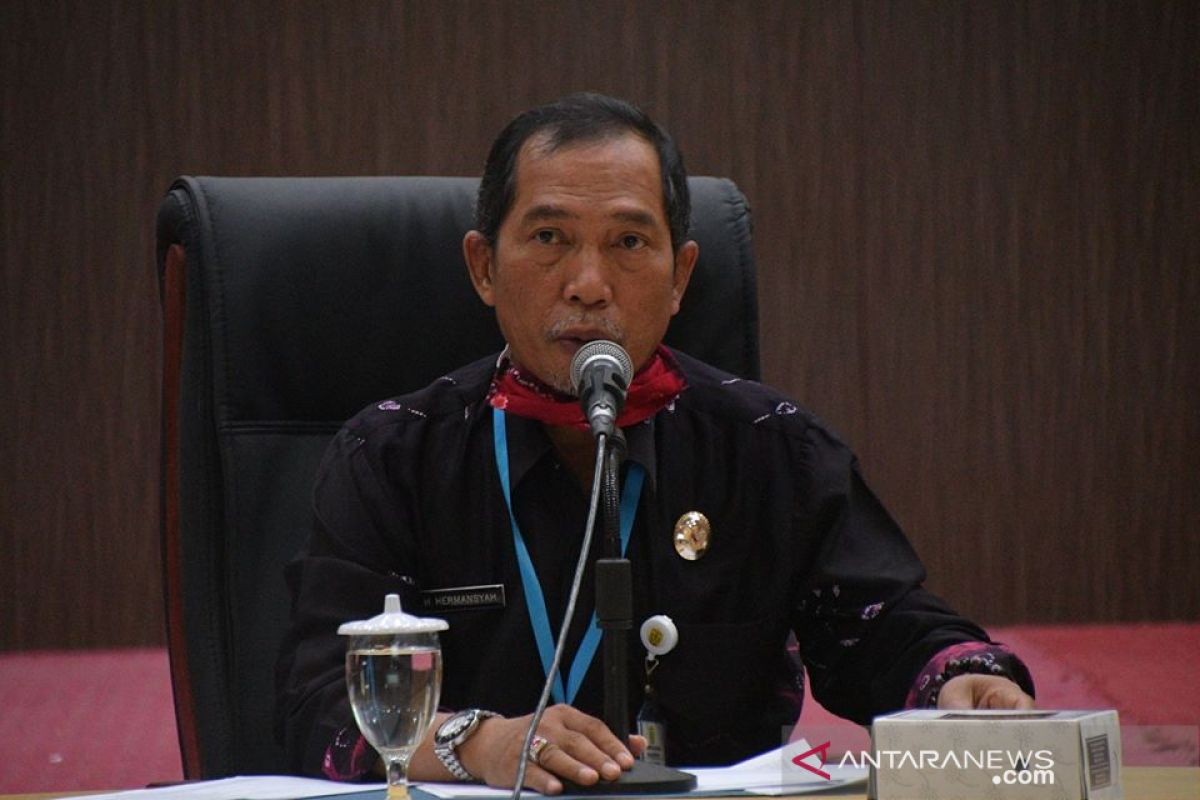 Acting Mayor to ensures Banjarmasin readiness for face-to-face learning