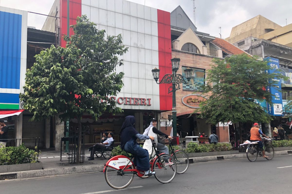 Pesepeda di Yogyakarta wajib kenakan masker dan jaga jarak