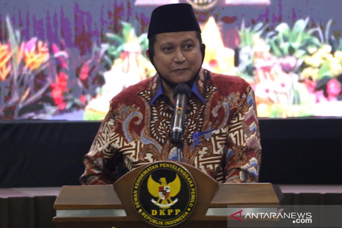 DKPP tegaskan tak akan cabut sanksi pemberhentian Evi Novida sebagai anggota KPU RI