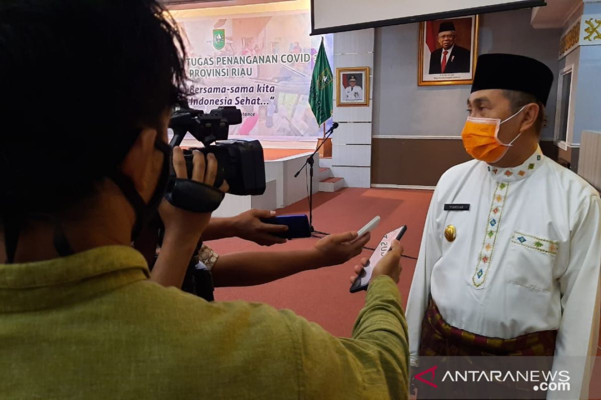 Gubernur Riau minta para pemuka agama  tes usap COVID-19