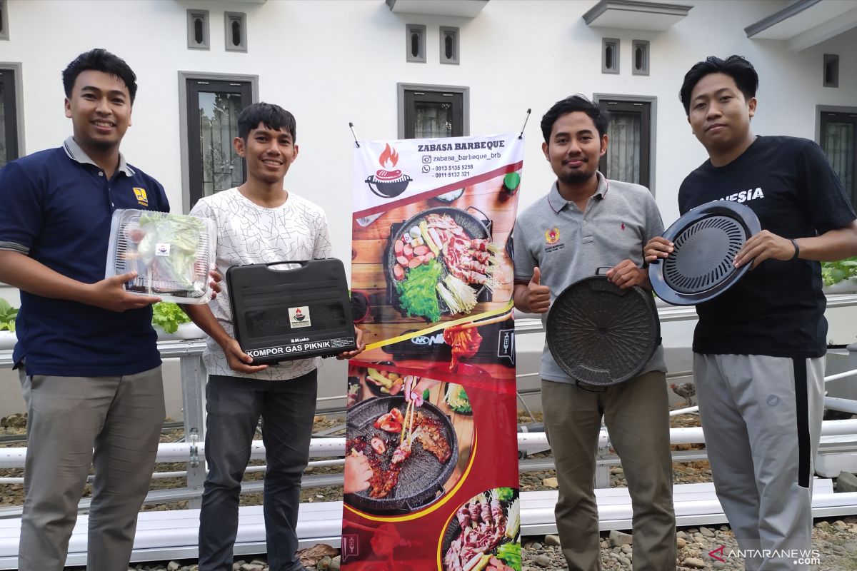 Di tengah pandemi, 4 pemuda Barabai ini sukses jualan BBQ ala Korea