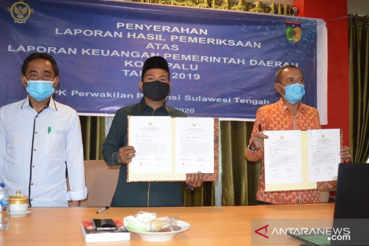 Pemkot Palu  kembali raih opini WTP