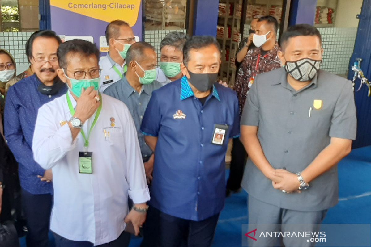 Mentan: Pemerintah akan memperkuat lumbung pangan di berbagai daerah