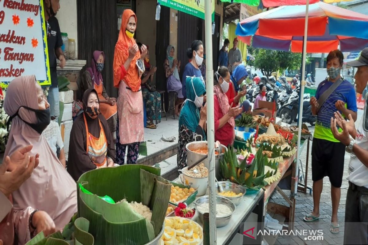 Pedagang Pasar Kembang Solo bersyukur pelaku pasar bebas dari COVID-19