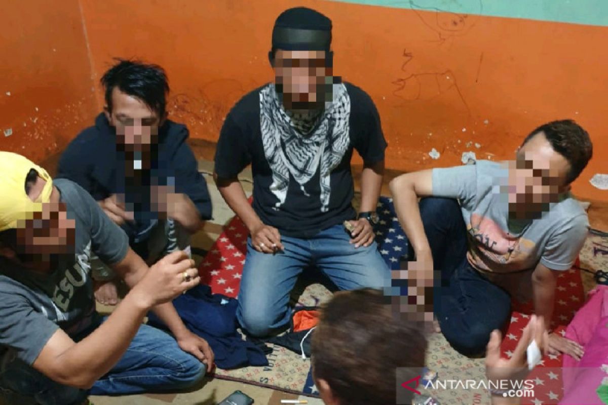 Polda NTB temukan sekotak butiran peluru di rumah pengedar narkoba