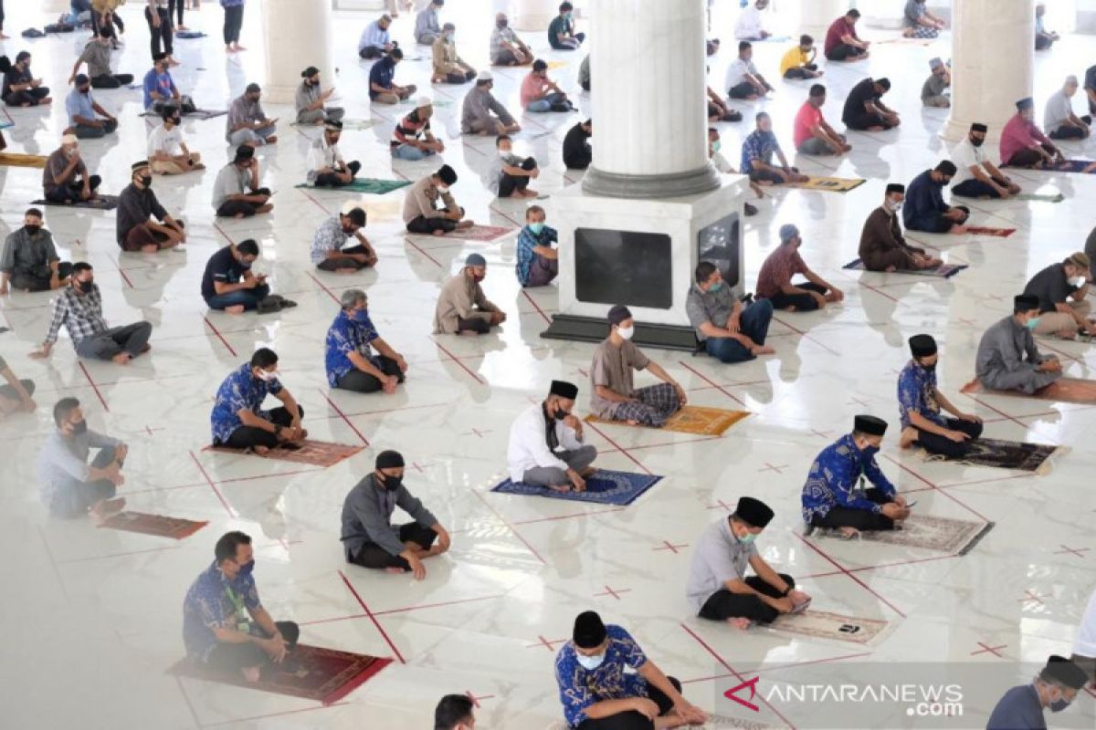 Malaysia larang warga negara asing sholat berjamaah di masjid