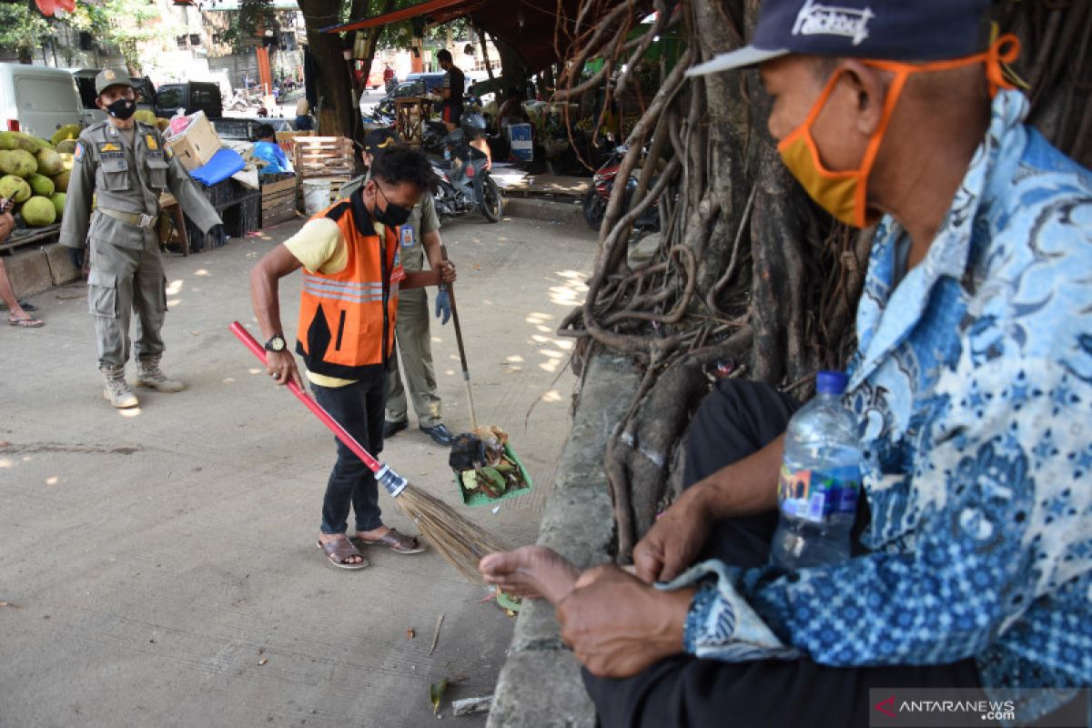 2.000 orang tak pakai masker di Jakpus kena sanksi