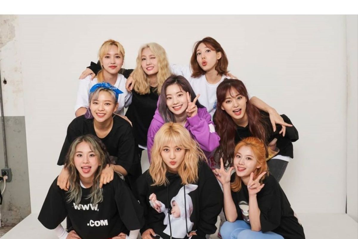 TWICE nomor satu reputasi merk grup K-pop wanita bulan Juni