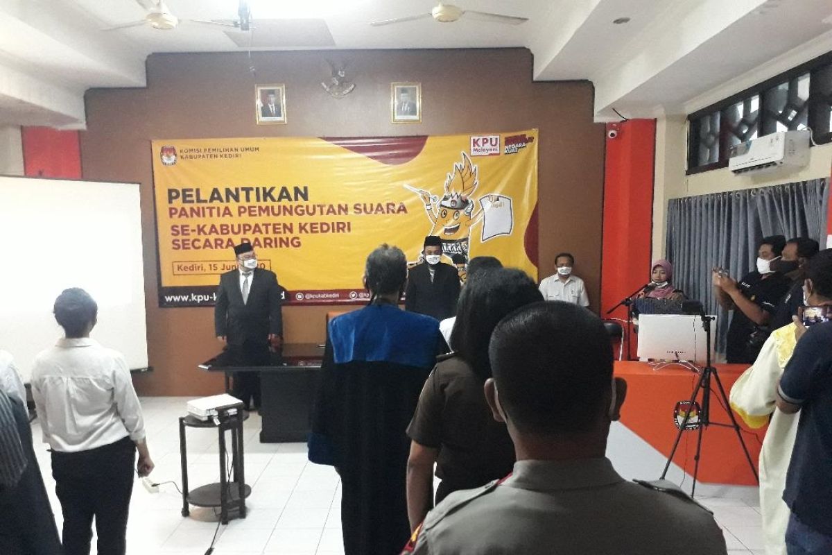 KPU Kabupaten Kediri lantik PPS secara daring