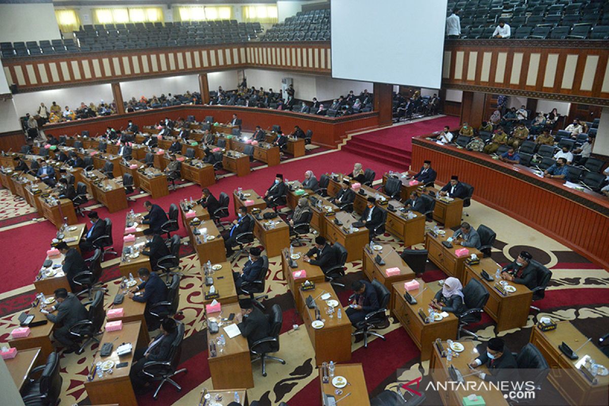 DPR Aceh kembali gelar sidang dengan protokol kesehatan