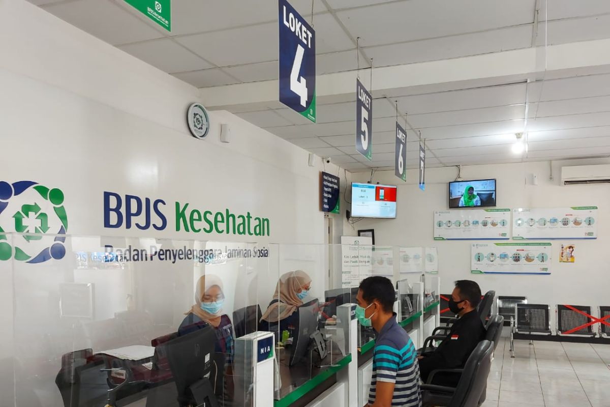 Penerapan normal baru di Kantor BPJS Kesehatan Gresik dapat respon positif