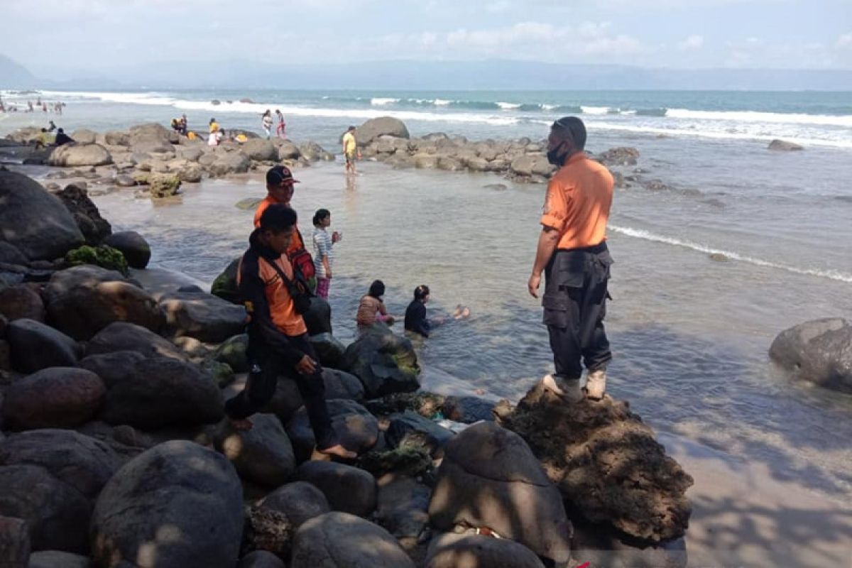 Wisatawan korban kecelakaan laut ditemukan meninggal