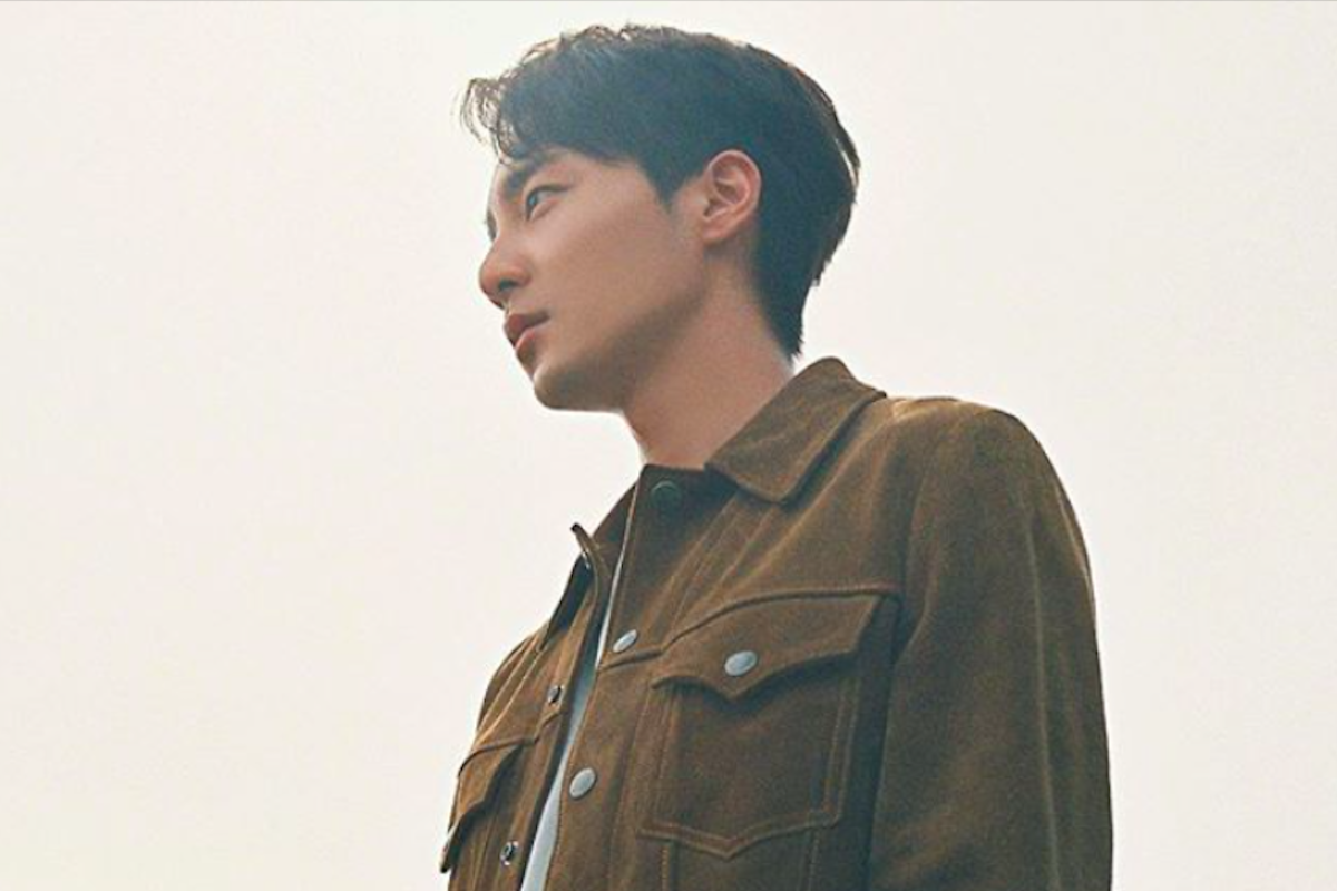 Penyanyi Roy Kim mulai wajib militer