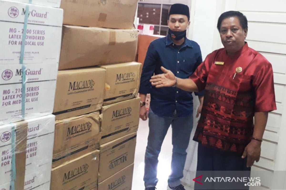 Sidak DPRD Pasaman Barat temukan APD senilai Rp2,1 miliar menumpuk di gudang, Dinkes baru mulai bagikan