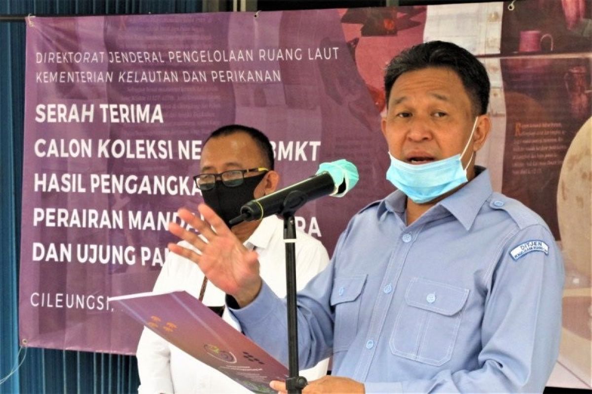 KKP serahkan barang muatan kapal tenggelam sebagai koleksi negara