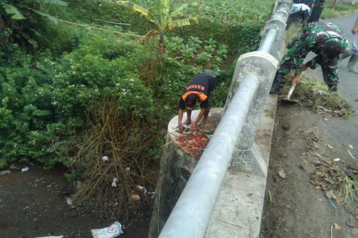 Dewan Persampahan Temanggung bersih-bersih sungai