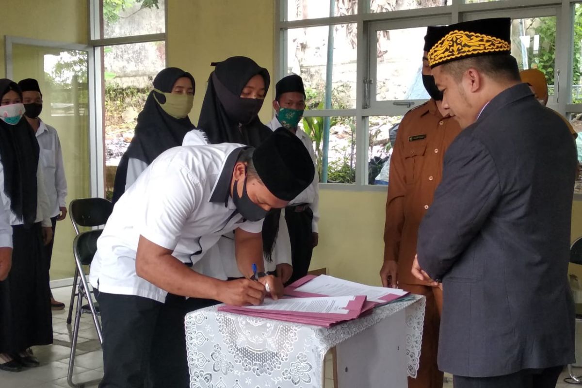 KPU Kabupaten Paser lantik 432 Panitia Pemungutan Suara