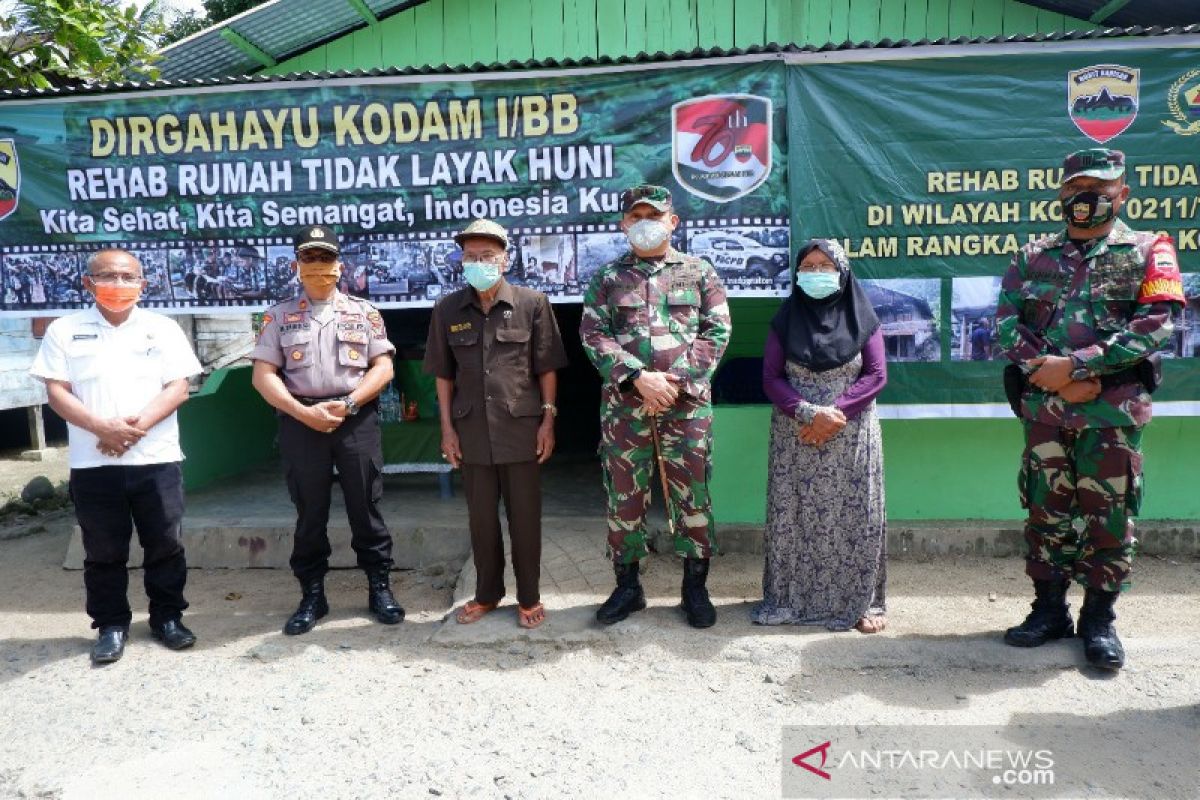 Usai direhab, Dandim 0211/TT serahkan kunci rumah ke veteran