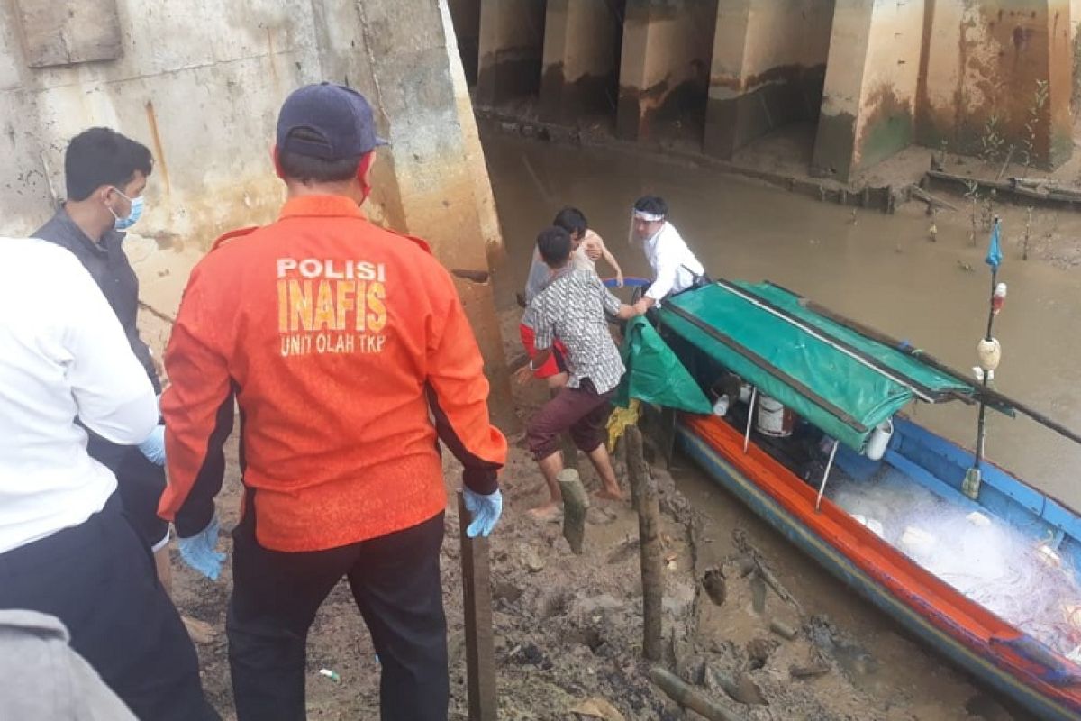 Seorang balita di Karimun ditemukan tewas terseret arus