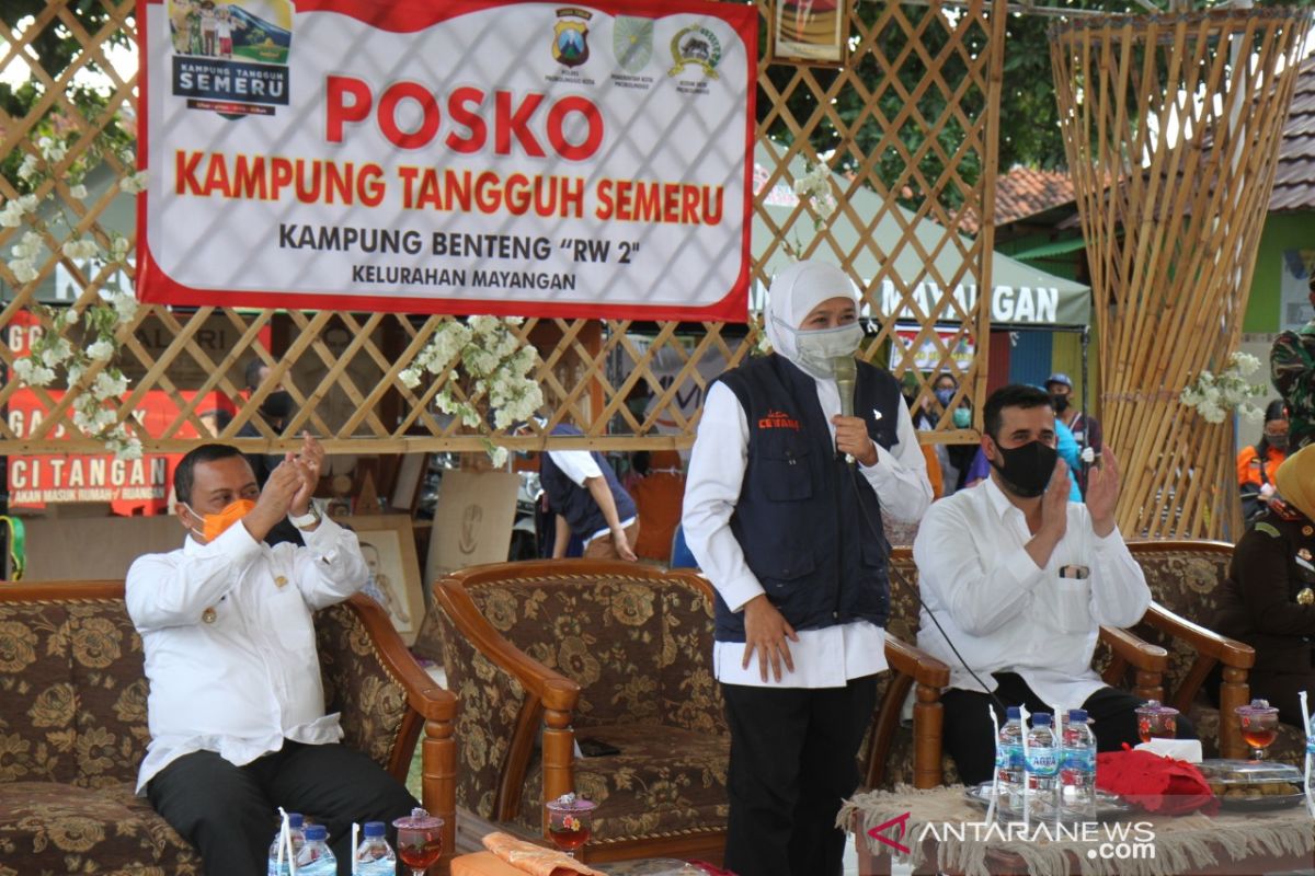 Gubernur Khofifah minta semua ikut gotong royong atasi COVID-19