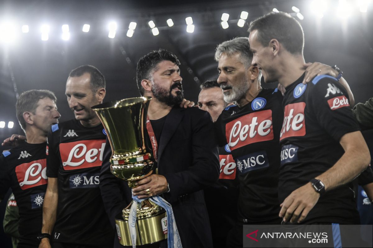 Napoli menangi gelar Piala Italia yang keenam kalinya