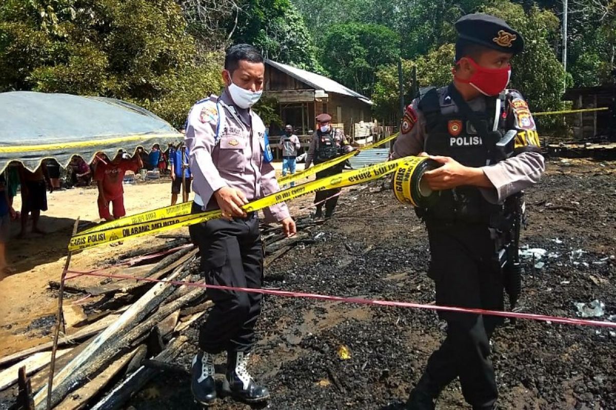 Ditinggal ke kebun, rumah warga di Bartim ludes terbakar