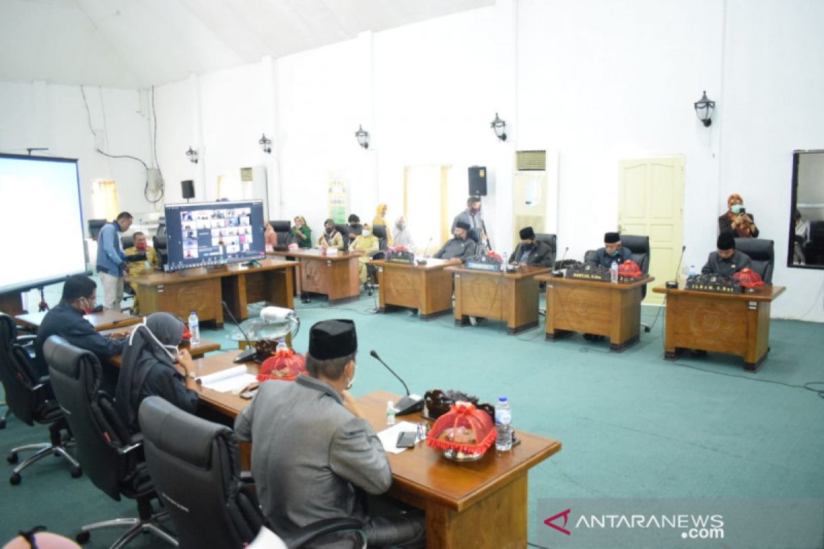 Fraksi Nasdem pertanyakan rendahnya realisasi belanja APBD Sigi 2019
