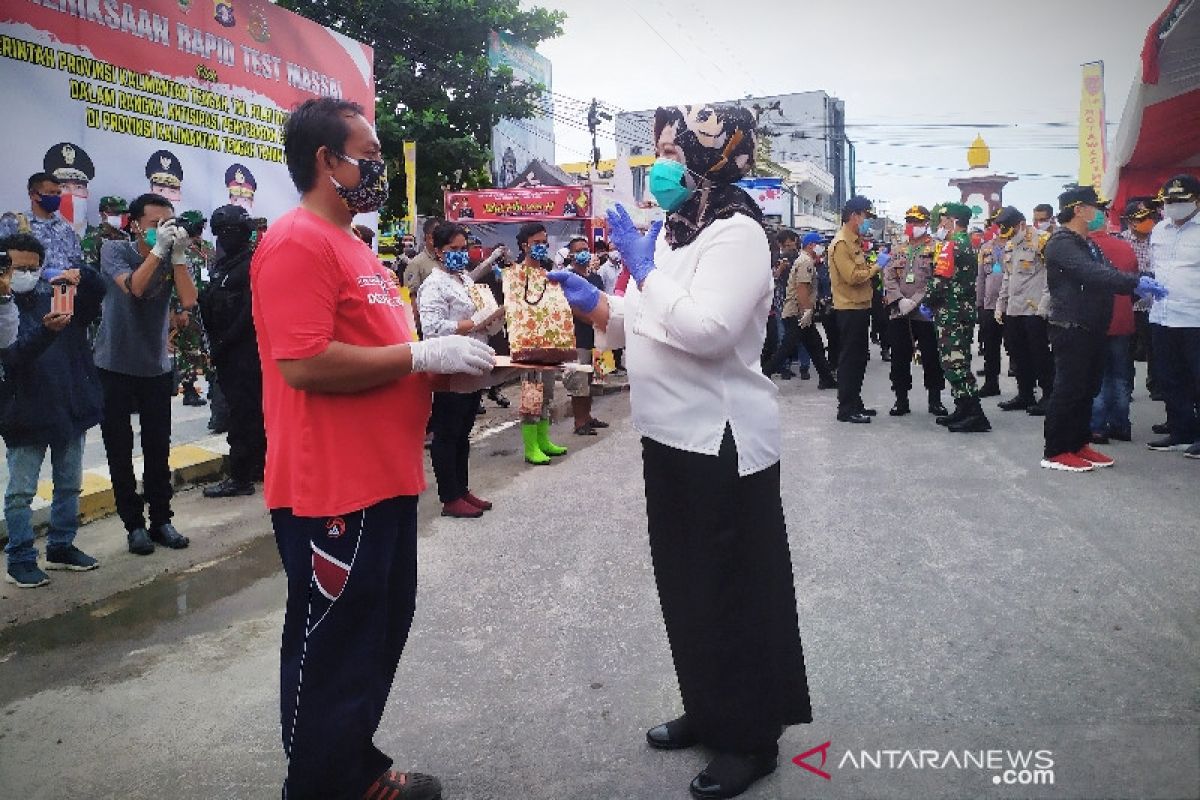 Pemkab Kobar gratiskan tes cepat COVID-19 untuk pelajar dan mahasiswa