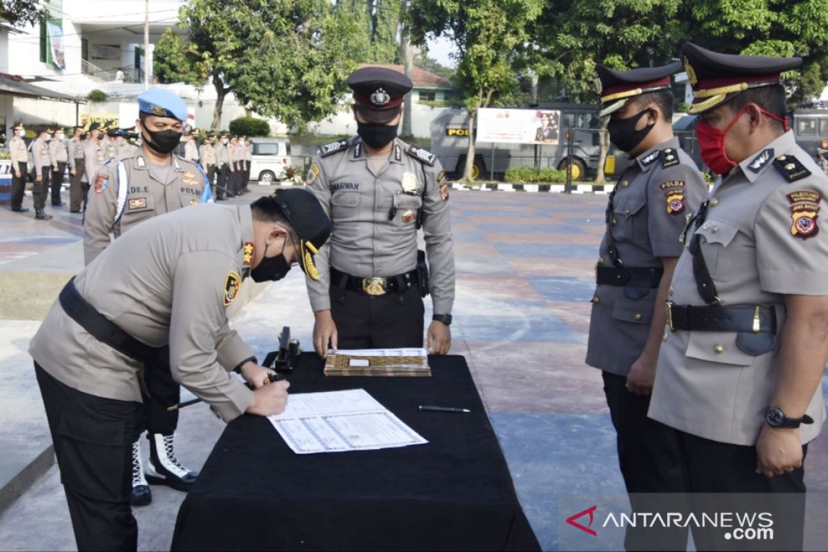 Kapolres Bogor merotasi pejabat Kasat Lantas