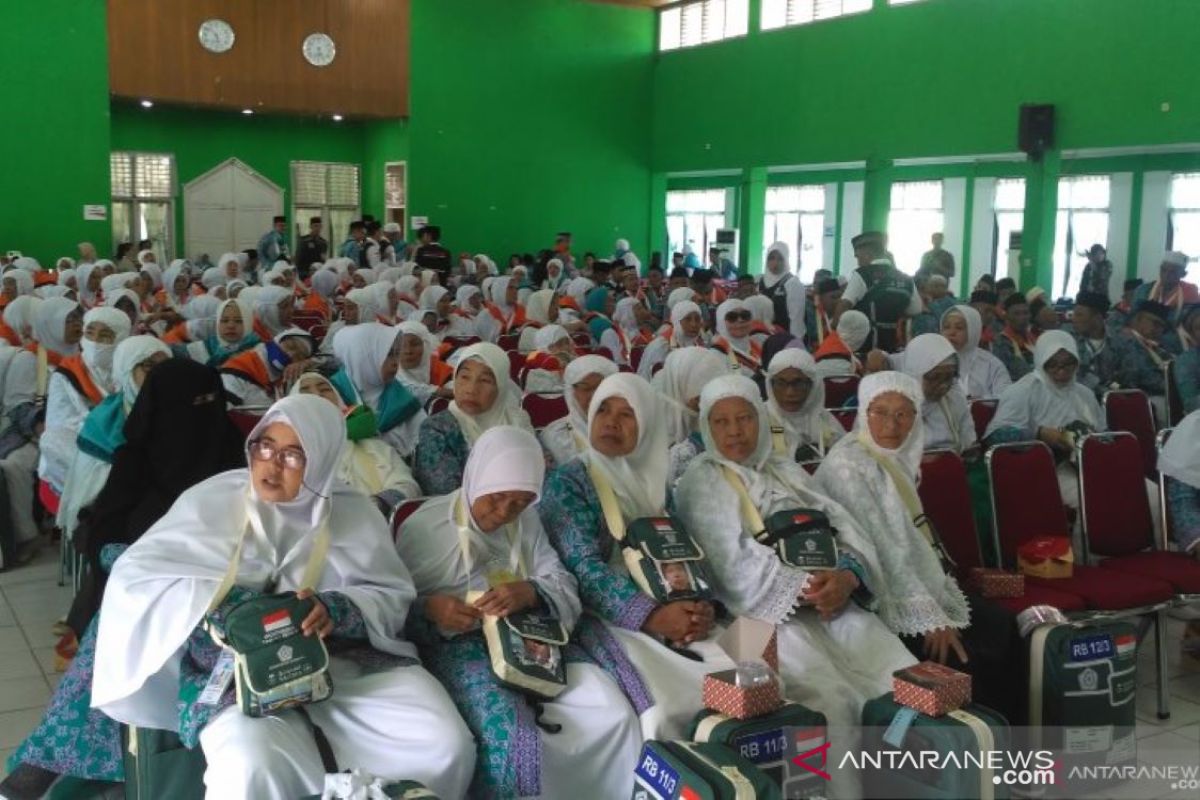 Calon haji  Jambi pilih tak tarik biaya  pelunasan haji