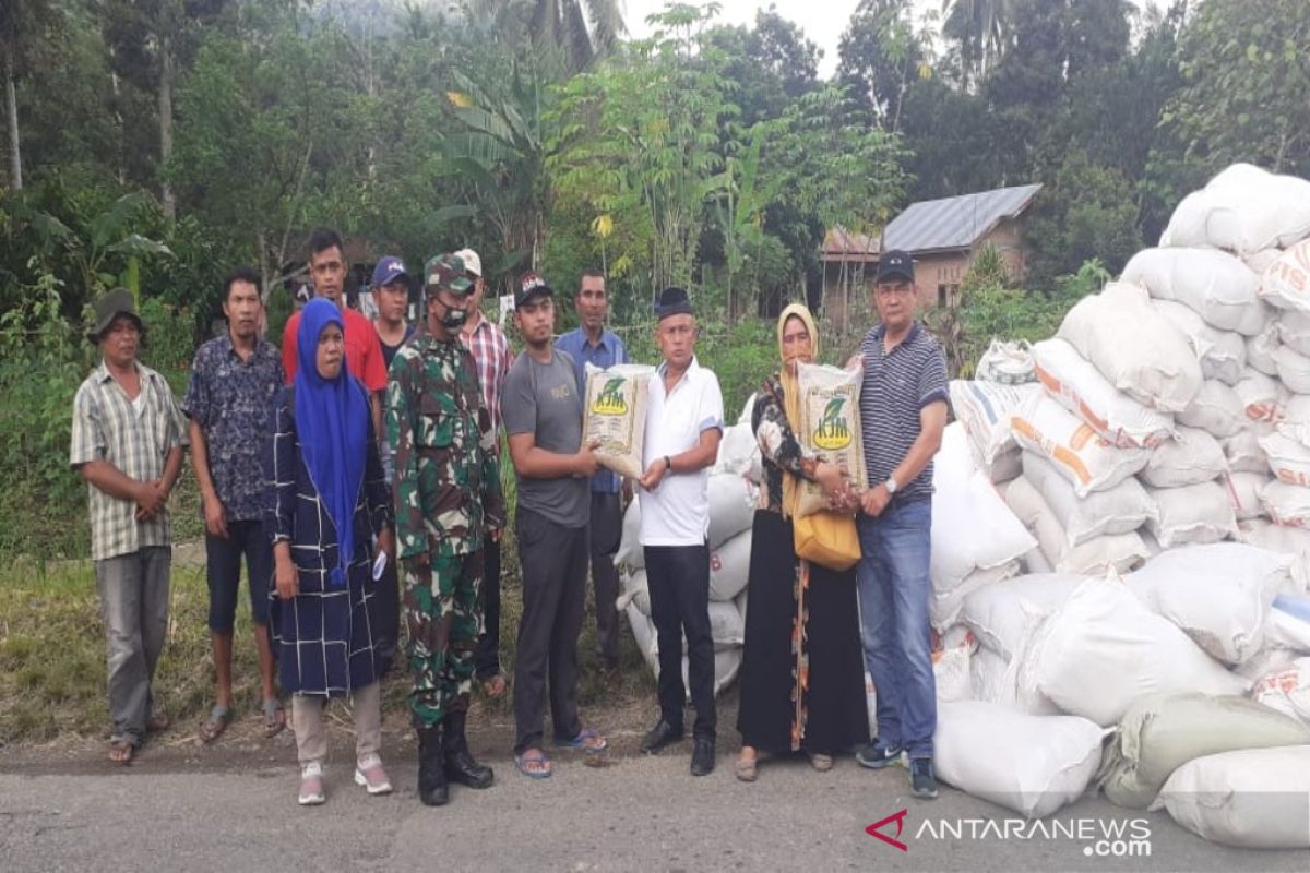 Petani di Madina dapat bantuan benih dari provinsi