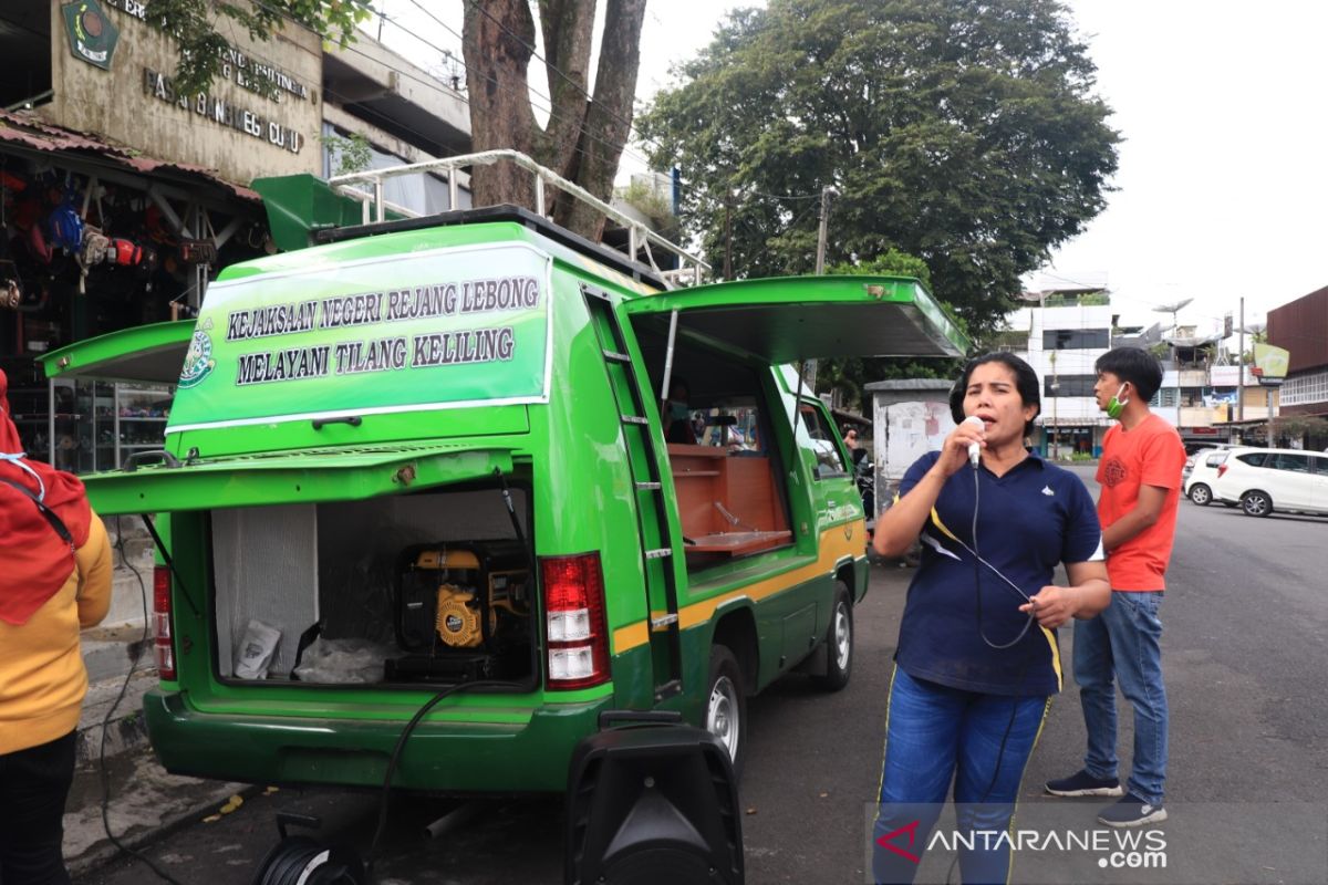 Kejari Rejang Lebong layani pembayaran tilang keliling